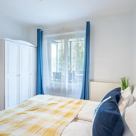 Kozponti Teraszos Klimas Apartman * Heviz