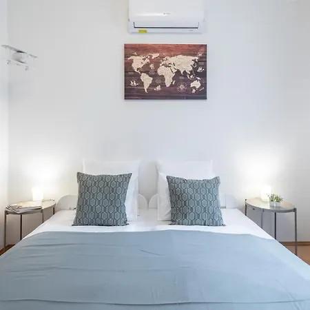Kozponti Teraszos Klimas Apartman Apartment Heviz