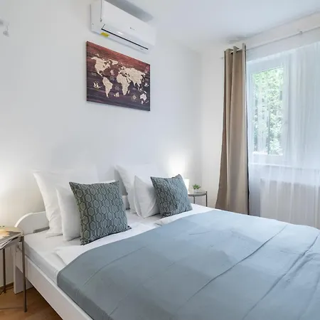 Kozponti Teraszos Klimas Apartman * Heviz