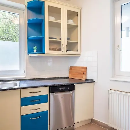 Kozponti Teraszos Klimas Apartman